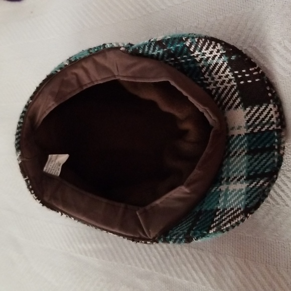 Set of 2 fall/winter fashion caps - Picture 5 of 8